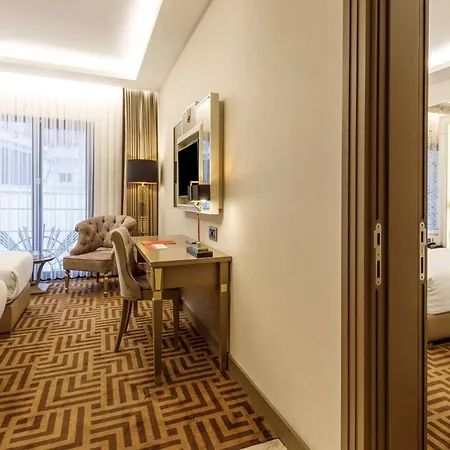 Ramada By Wyndham Istanbul Golden Horn Hotel Istanbul