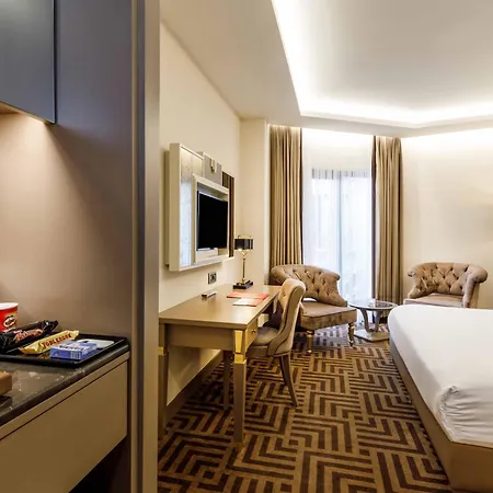 Ramada By Wyndham Golden Horn