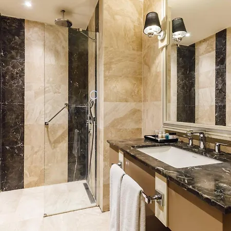 Ramada By Wyndham Golden Horn 4*
