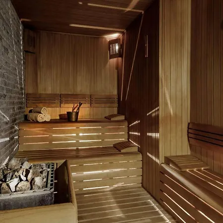 Ramada By Wyndham Golden Horn