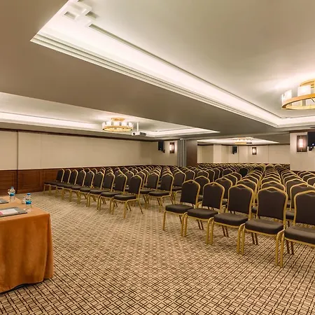 Hotel Ramada By Wyndham Golden Horn 4*