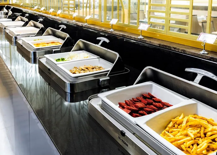 Hotel Ramada By Wyndham Golden Horn 4*