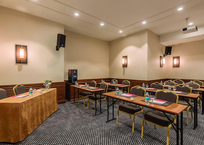 Ramada By Wyndham Golden Horn 4*