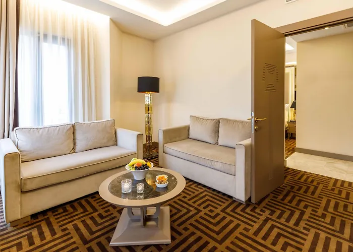 Hotel Ramada By Wyndham Golden Horn