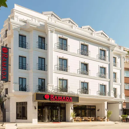 Ramada By Wyndham Golden Horn Hotel 4*