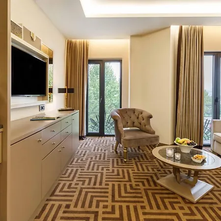 Ramada By Wyndham Golden Horn 4*