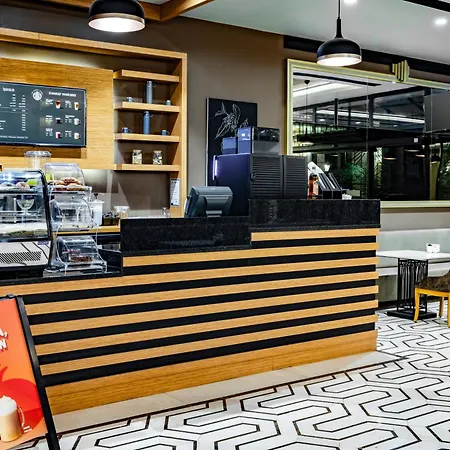 Hotel Ramada By Wyndham Golden Horn Estambul