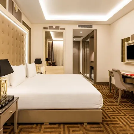Ramada By Wyndham Golden Horn